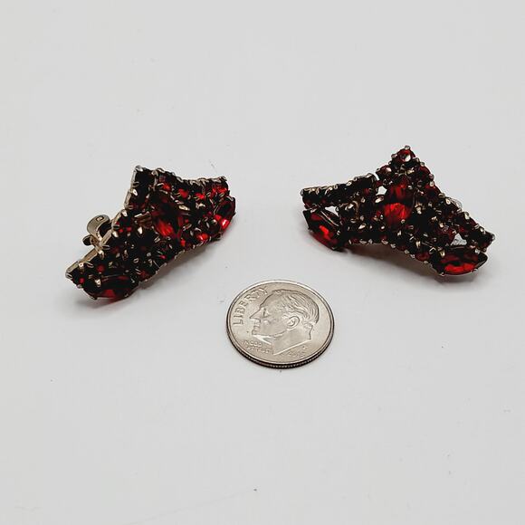 Vintage Red Rhinestone Ear Climber Clip Earrings Gold Tone - Picture 10 of 10